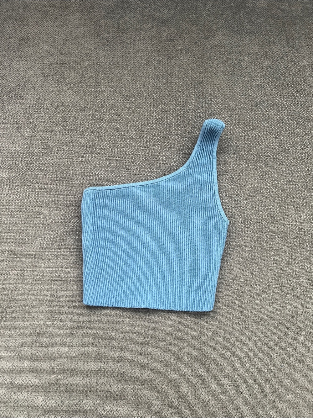Babaton Light Blue One-Shoulder Ribbed Crop Top